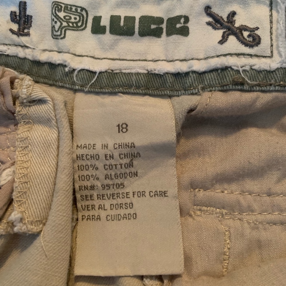 Plugg shorts